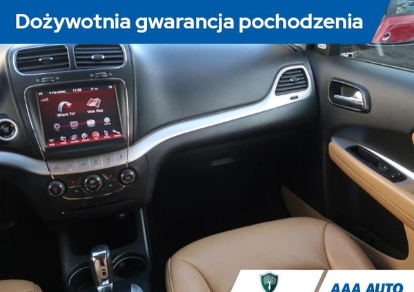 Fiat Freemont cena 48000 przebieg: 209926, rok produkcji 2014 z Czeladź małe 326